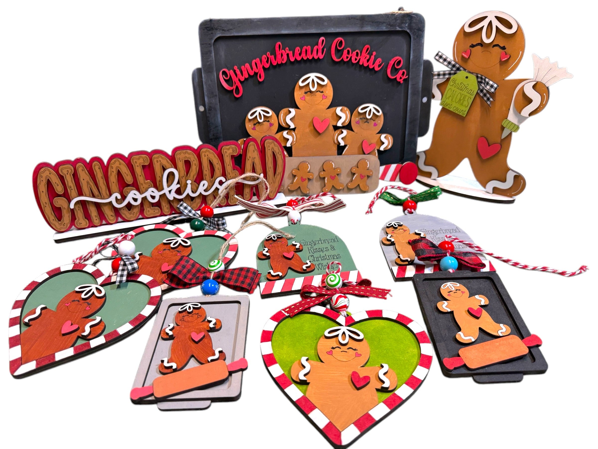 Gingerbread Ornaments & Décor